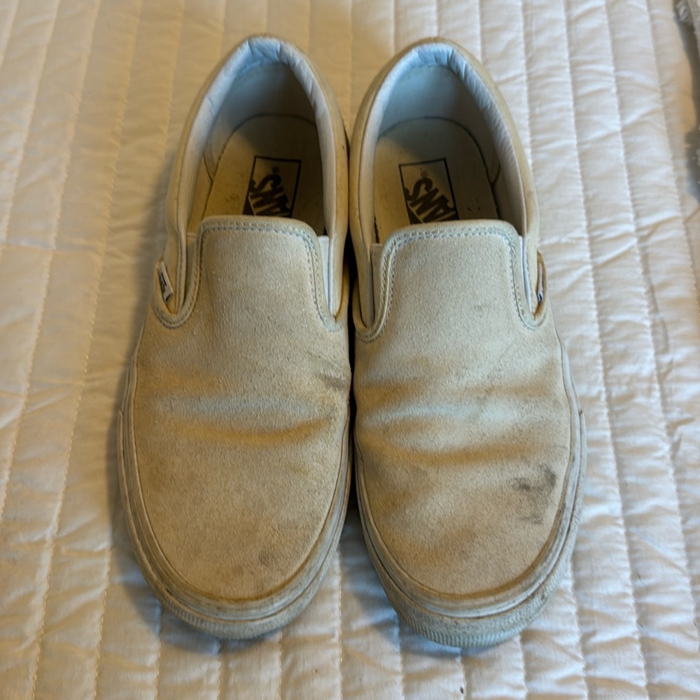 Vans Off White Slip On Sneakers size men’s 8/womens 7.5